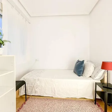 Apartamento Coqueto Y Amplio A 15 Min De La Playa *