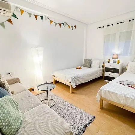 Coqueto Y Amplio A 15 Min De La Playa Apartamento