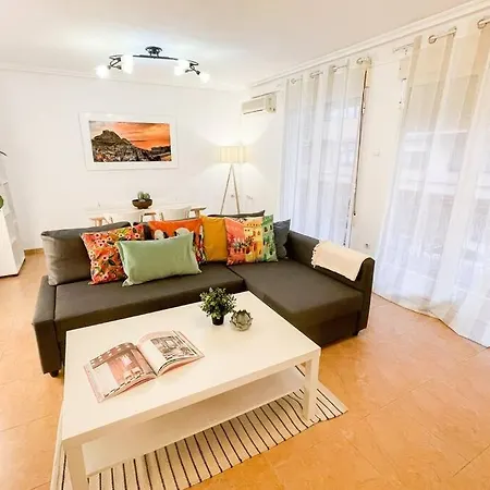 Coqueto Y Amplio A 15 Min De La Playa Alicante